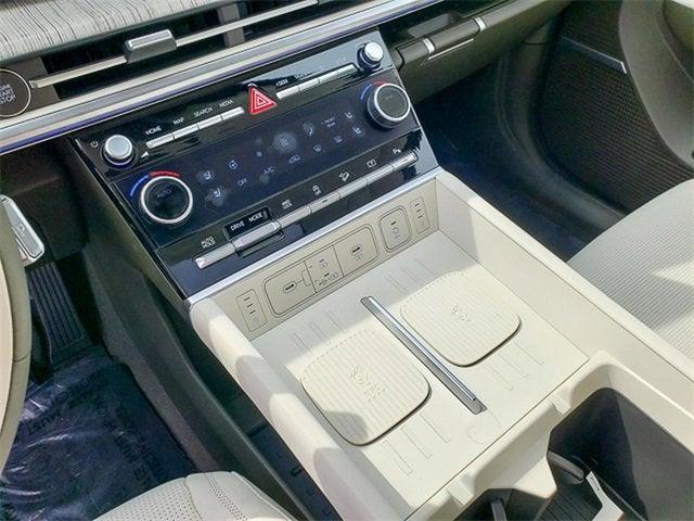 new 2025 Hyundai Santa Fe car, priced at $46,270