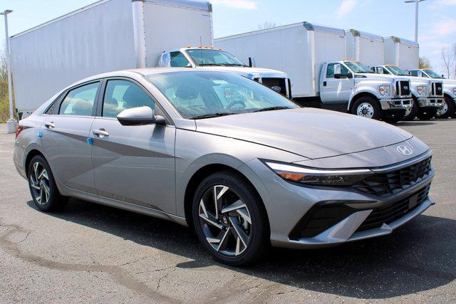 new 2025 Hyundai Elantra car, priced at $25,902