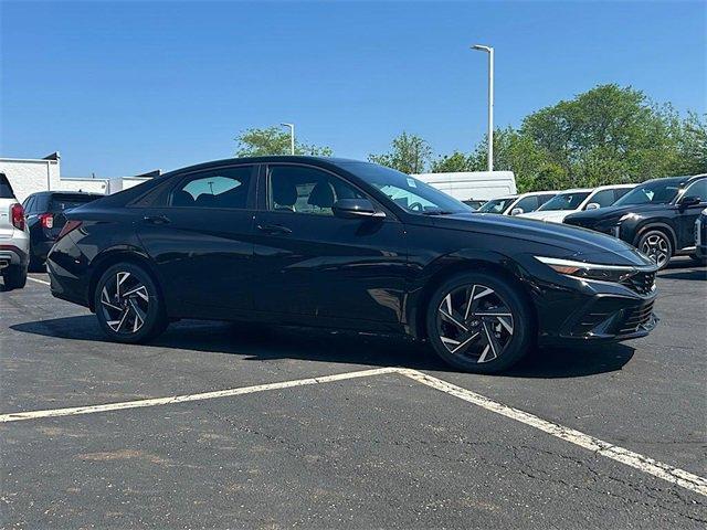 new 2025 Hyundai ELANTRA HEV car, priced at $27,333