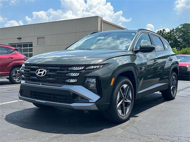 new 2025 Hyundai Tucson car, priced at $32,130