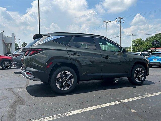 new 2025 Hyundai Tucson car, priced at $32,130