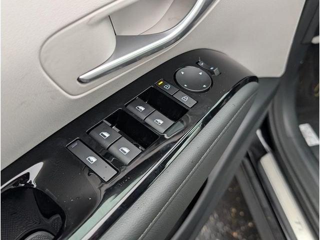 new 2026 Hyundai TUCSON Hybrid car, priced at $40,509