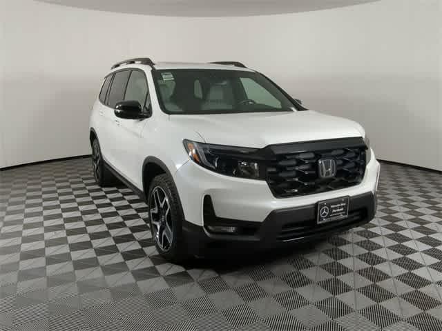 used 2022 Honda Passport car, priced at $34,998