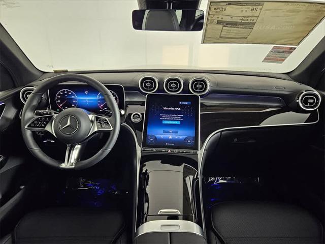 used 2025 Mercedes-Benz GLC 300 car