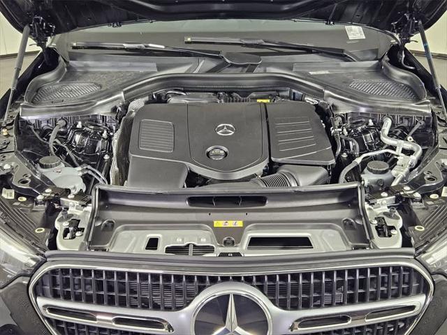 used 2025 Mercedes-Benz GLC 300 car