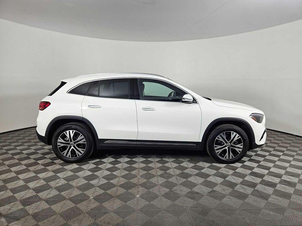 used 2025 Mercedes-Benz GLA 250 car, priced at $40,998