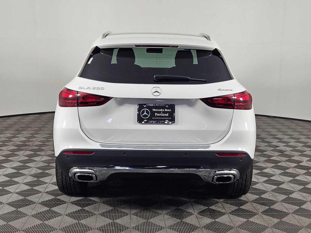 used 2025 Mercedes-Benz GLA 250 car, priced at $40,998