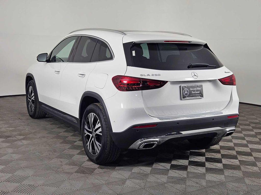 used 2025 Mercedes-Benz GLA 250 car, priced at $40,998