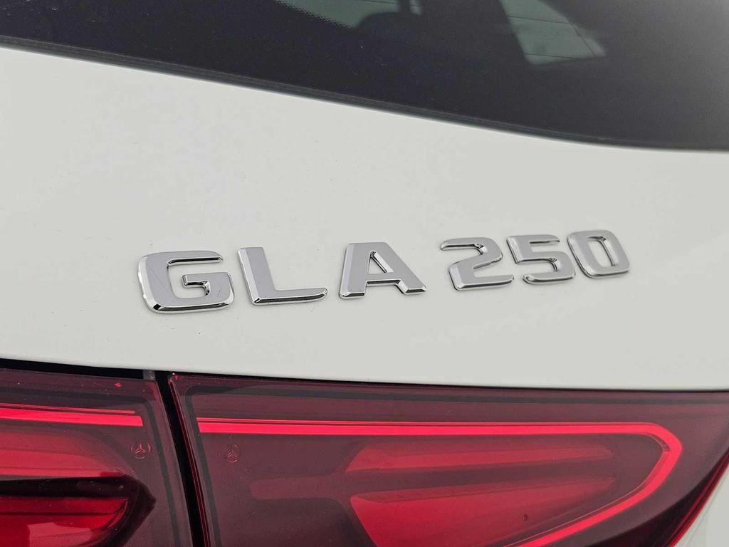 used 2025 Mercedes-Benz GLA 250 car, priced at $40,998