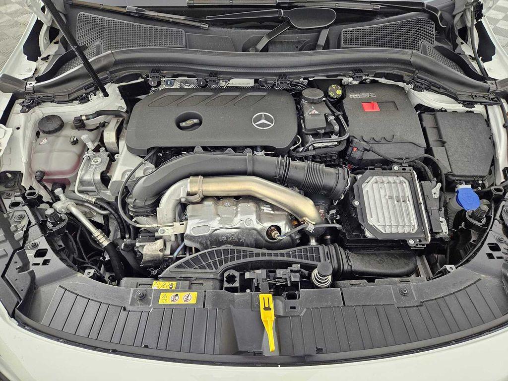 used 2025 Mercedes-Benz GLA 250 car, priced at $40,998