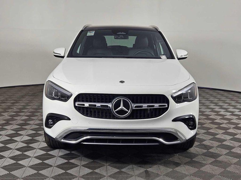 used 2025 Mercedes-Benz GLA 250 car, priced at $40,998