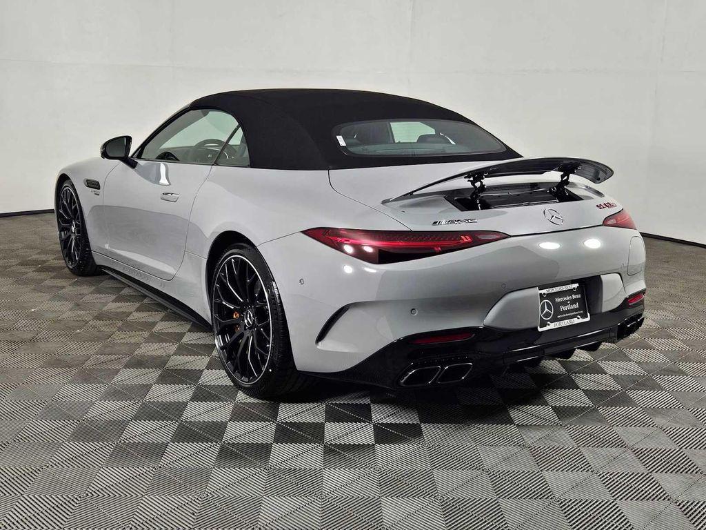 new 2025 Mercedes-Benz AMG SL 63 car, priced at $200,704