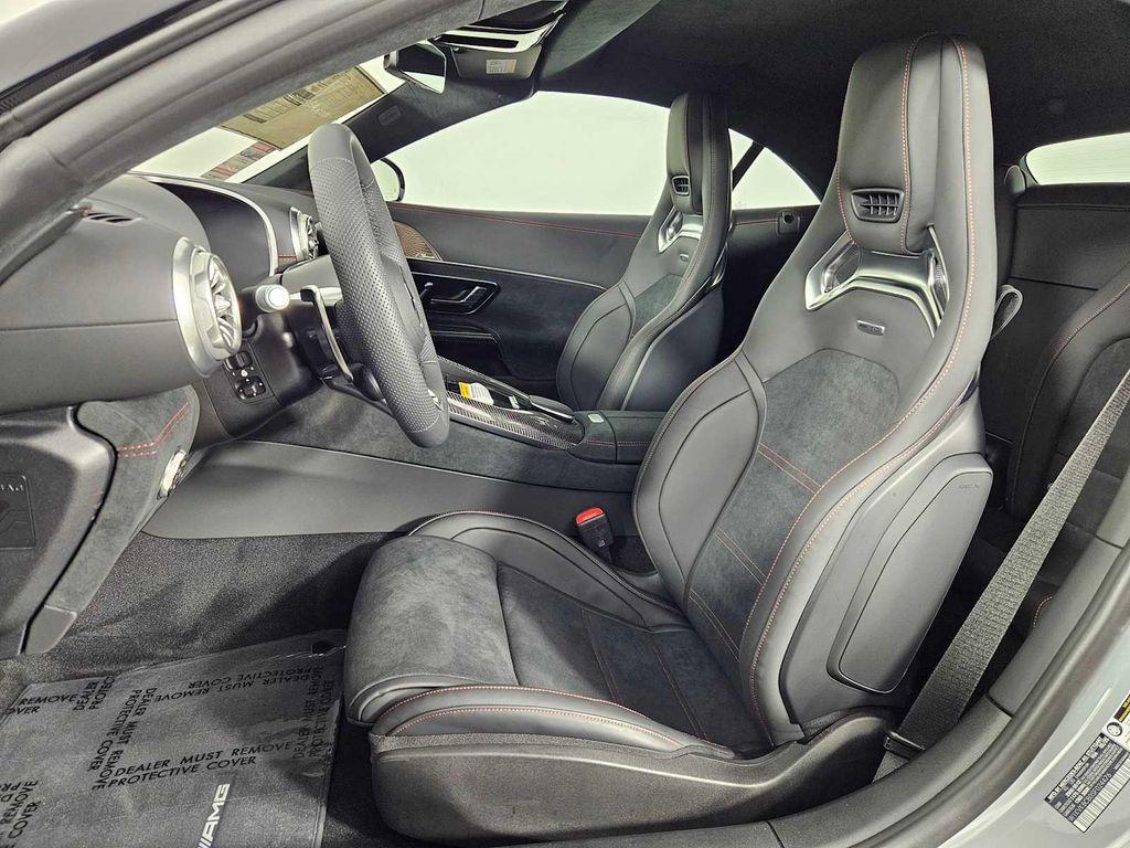 new 2025 Mercedes-Benz AMG SL 63 car, priced at $200,704