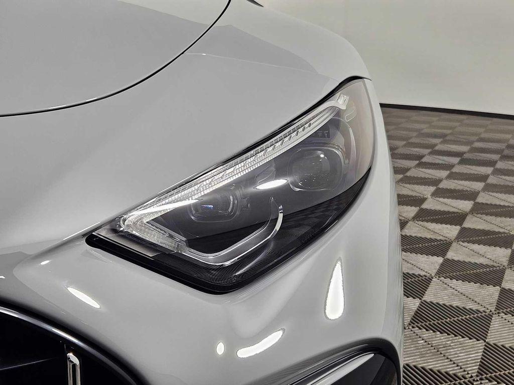 new 2025 Mercedes-Benz AMG SL 63 car, priced at $200,704