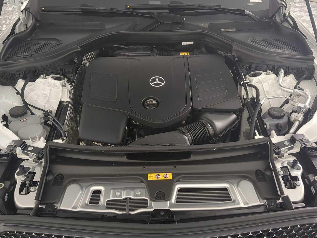 new 2026 Mercedes-Benz GLC 300 car, priced at $67,250
