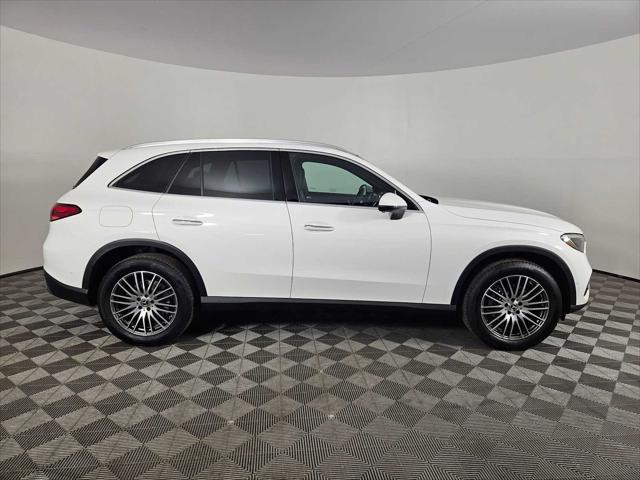 new 2025 Mercedes-Benz GLC 300 car, priced at $57,065