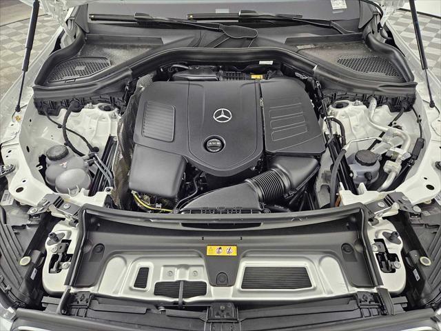 new 2025 Mercedes-Benz GLC 300 car, priced at $57,065