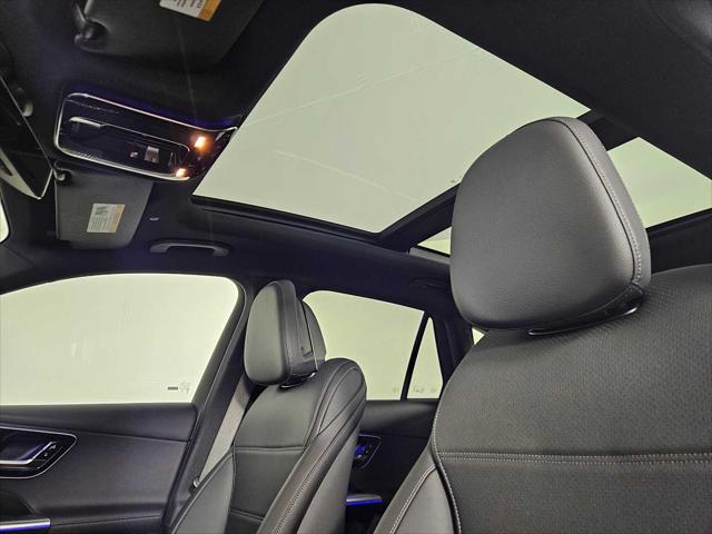 new 2025 Mercedes-Benz GLC 300 car, priced at $57,065