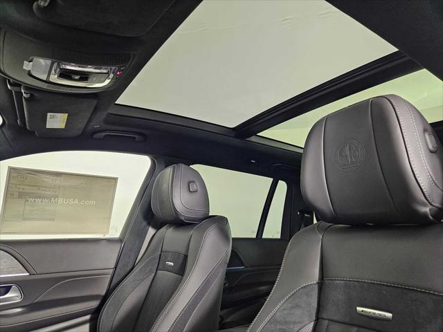 new 2025 Mercedes-Benz AMG GLS 63 car, priced at $157,385