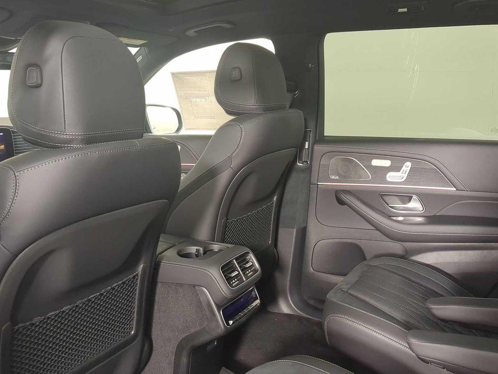 new 2025 Mercedes-Benz AMG GLS 63 car, priced at $144,794