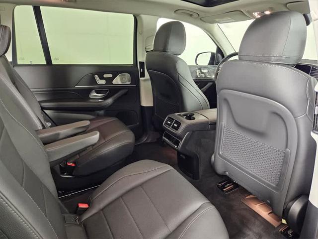 new 2025 Mercedes-Benz GLS 450 car, priced at $98,095