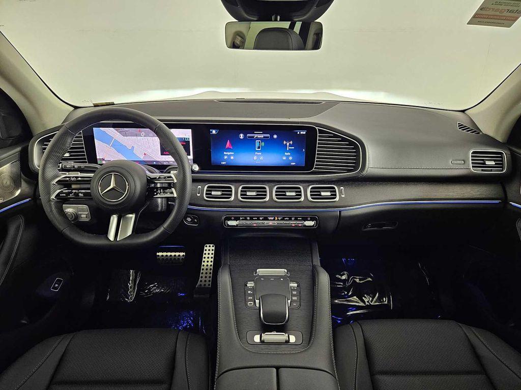 new 2025 Mercedes-Benz GLS 450 car, priced at $90,247