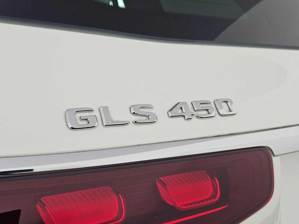 new 2025 Mercedes-Benz GLS 450 car, priced at $90,247