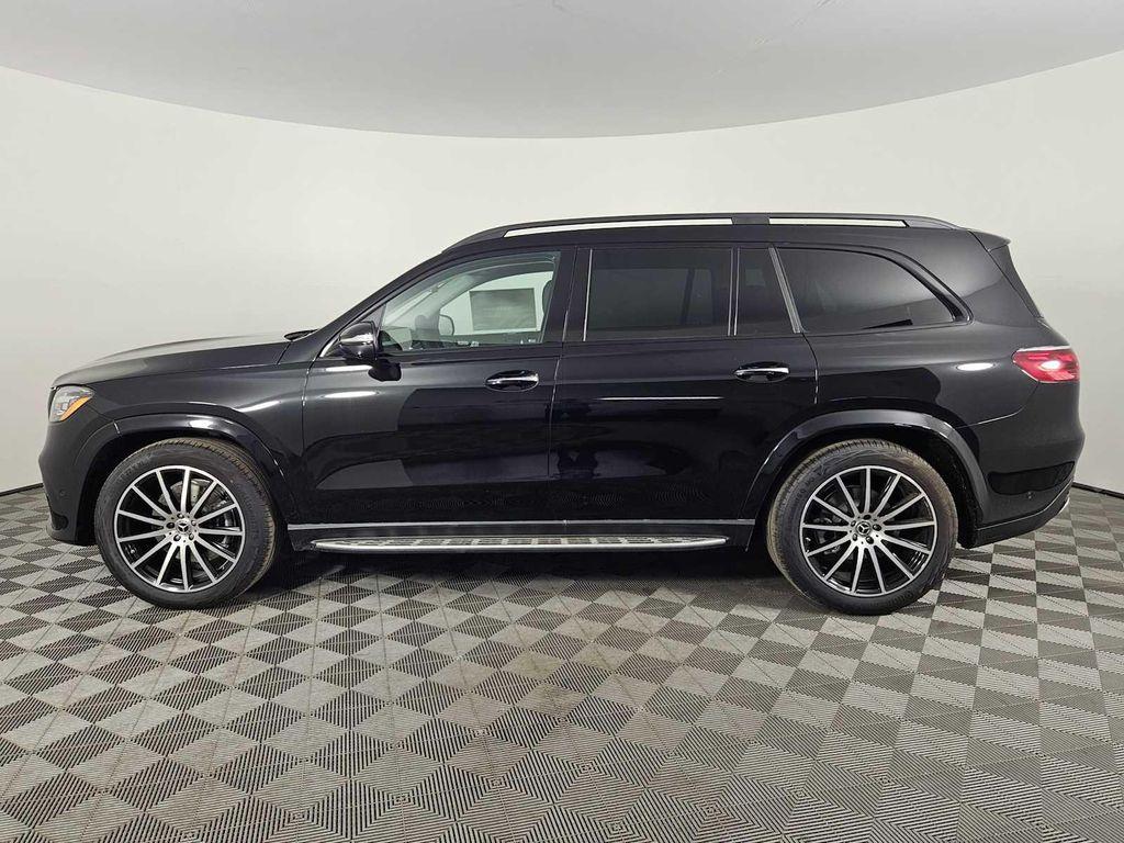 new 2025 Mercedes-Benz GLS 450 car, priced at $90,247