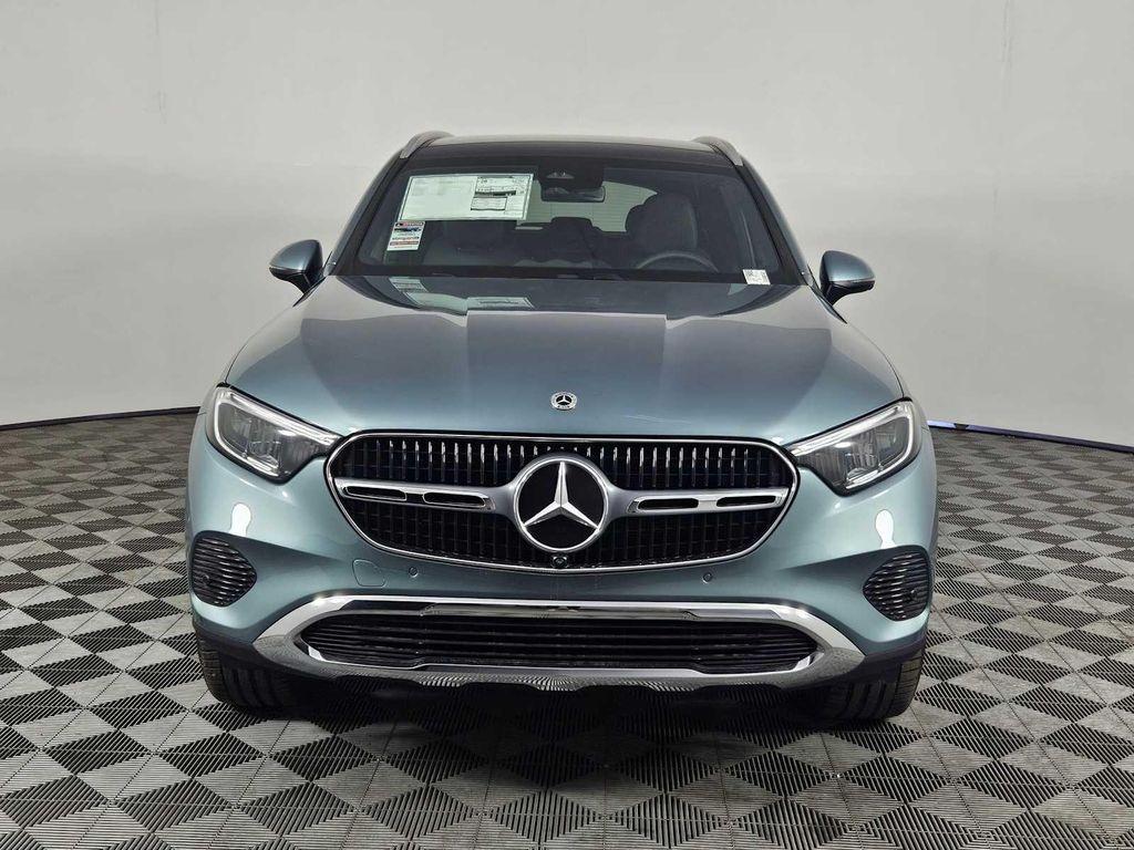 new 2025 Mercedes-Benz GLC 300 car, priced at $59,900