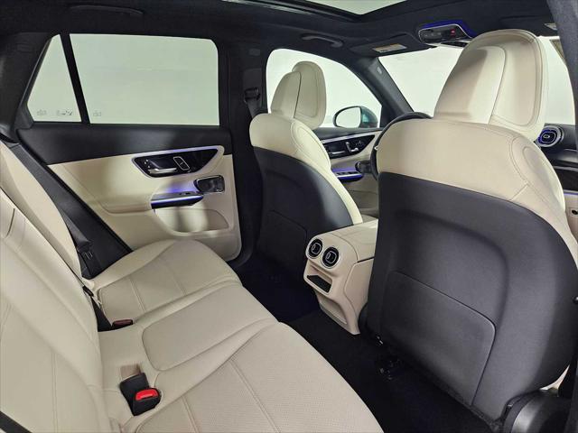 new 2025 Mercedes-Benz GLC 300 car, priced at $59,085
