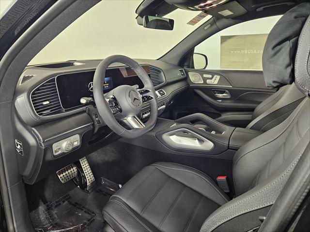 new 2025 Mercedes-Benz GLS 580 car, priced at $125,060