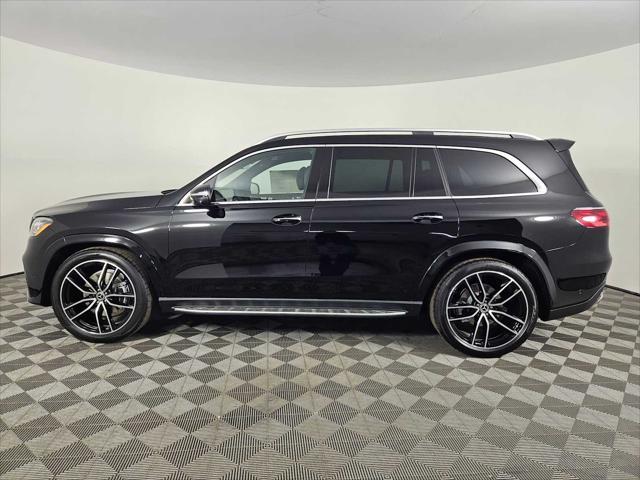 new 2025 Mercedes-Benz GLS 580 car, priced at $125,060