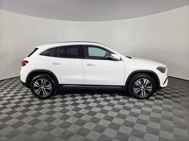 used 2025 Mercedes-Benz GLA 250 car, priced at $42,998