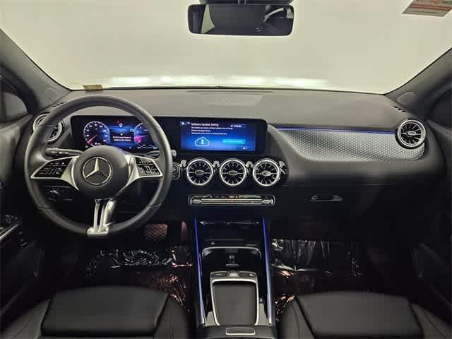 used 2025 Mercedes-Benz GLA 250 car, priced at $42,998