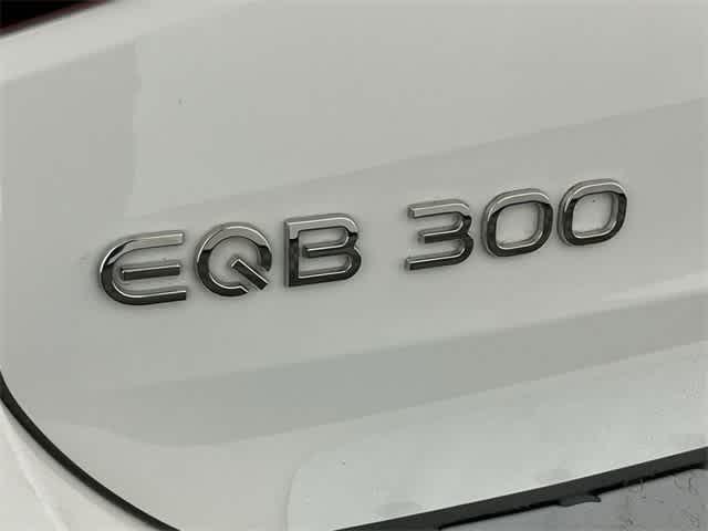 used 2024 Mercedes-Benz EQB 300 car