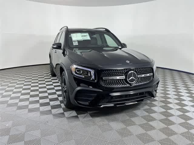 used 2023 Mercedes-Benz GLB 250 car, priced at $44,998