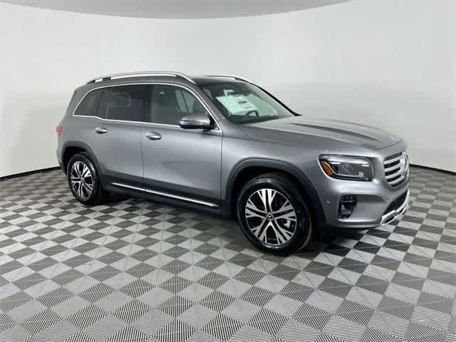 new 2024 Mercedes-Benz GLB 250 car, priced at $52,045