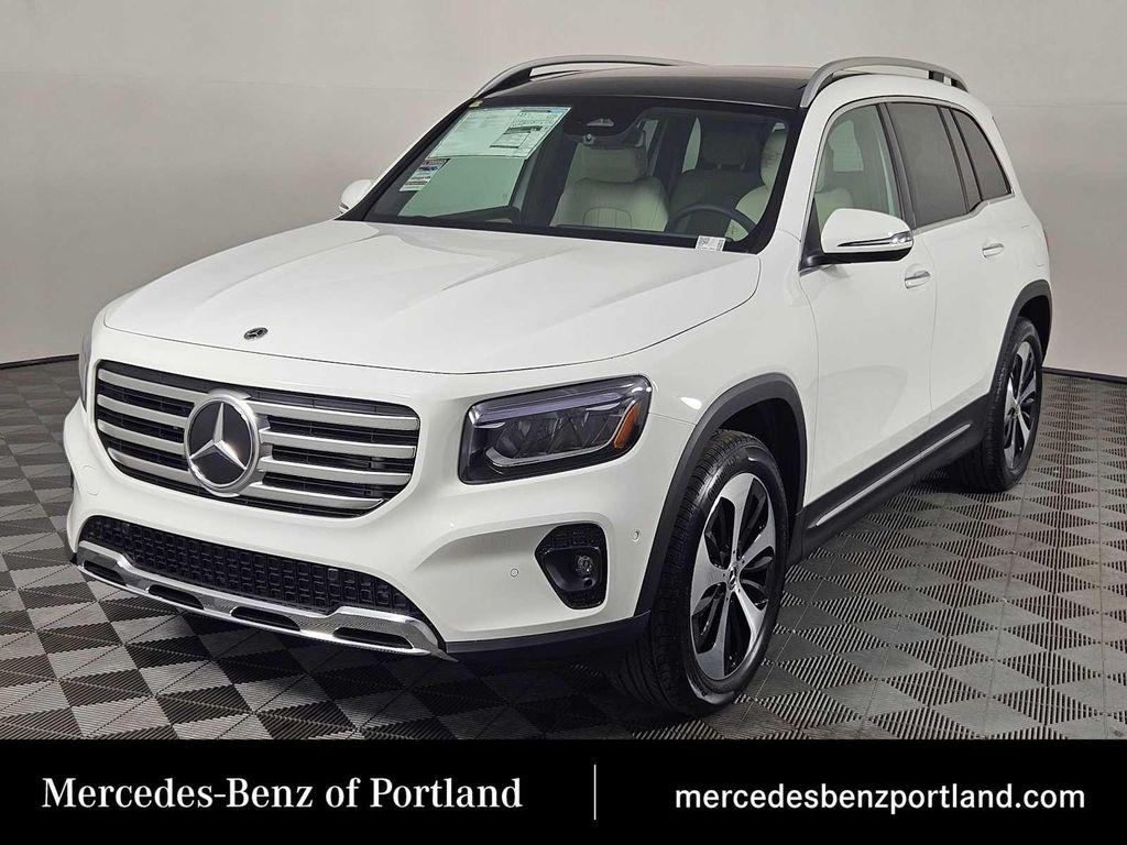 new 2025 Mercedes-Benz GLB 250 car, priced at $52,020