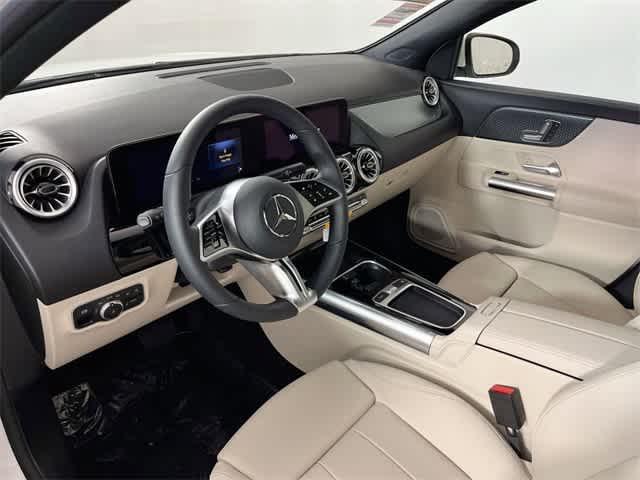 used 2025 Mercedes-Benz GLA 250 car, priced at $42,998