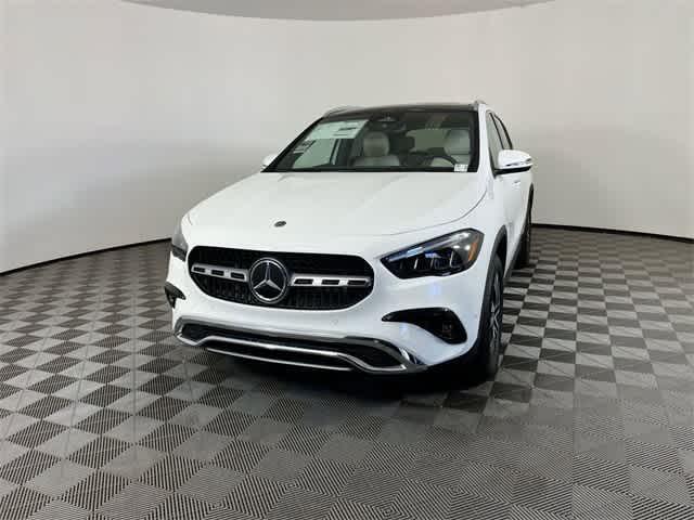 used 2025 Mercedes-Benz GLA 250 car, priced at $42,998