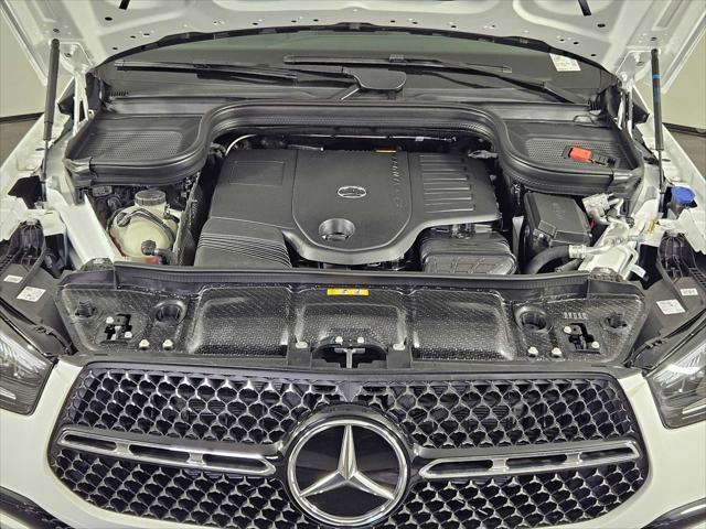 new 2025 Mercedes-Benz GLE 450 car, priced at $86,070