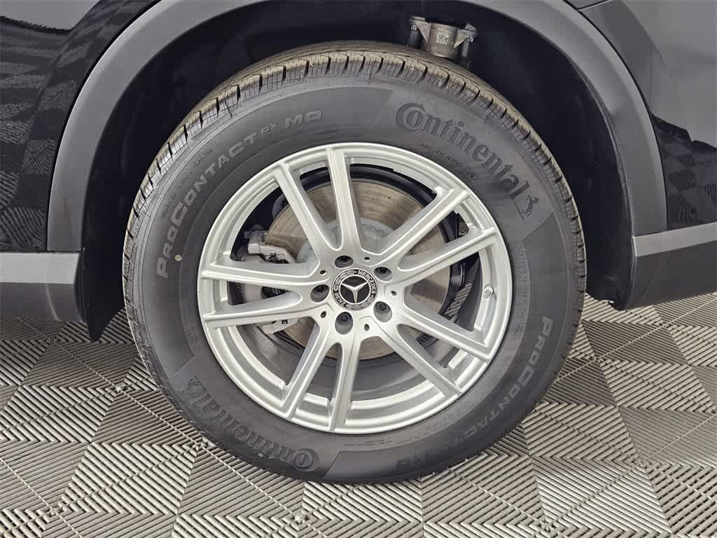 used 2025 Mercedes-Benz GLC 300 car, priced at $47,990