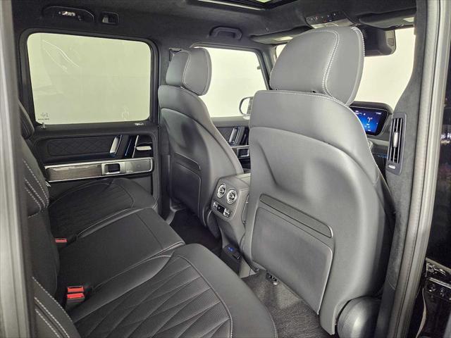 new 2025 Mercedes-Benz AMG G 63 car, priced at $199,280