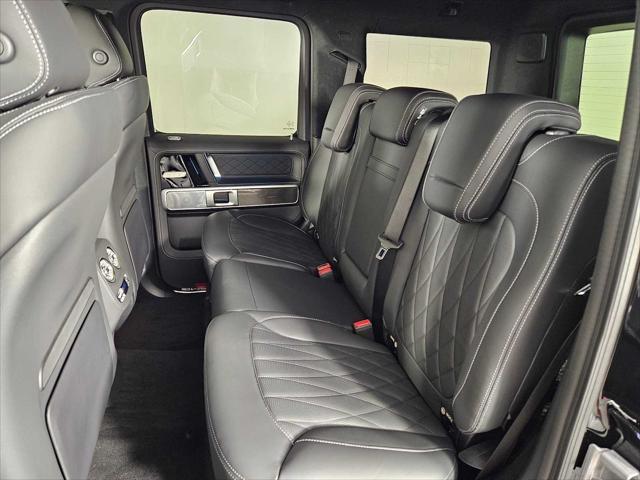 new 2025 Mercedes-Benz AMG G 63 car, priced at $199,280