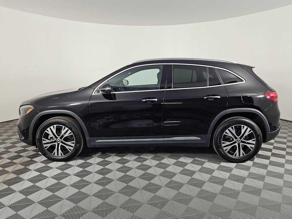 used 2025 Mercedes-Benz GLA 250 car, priced at $40,324