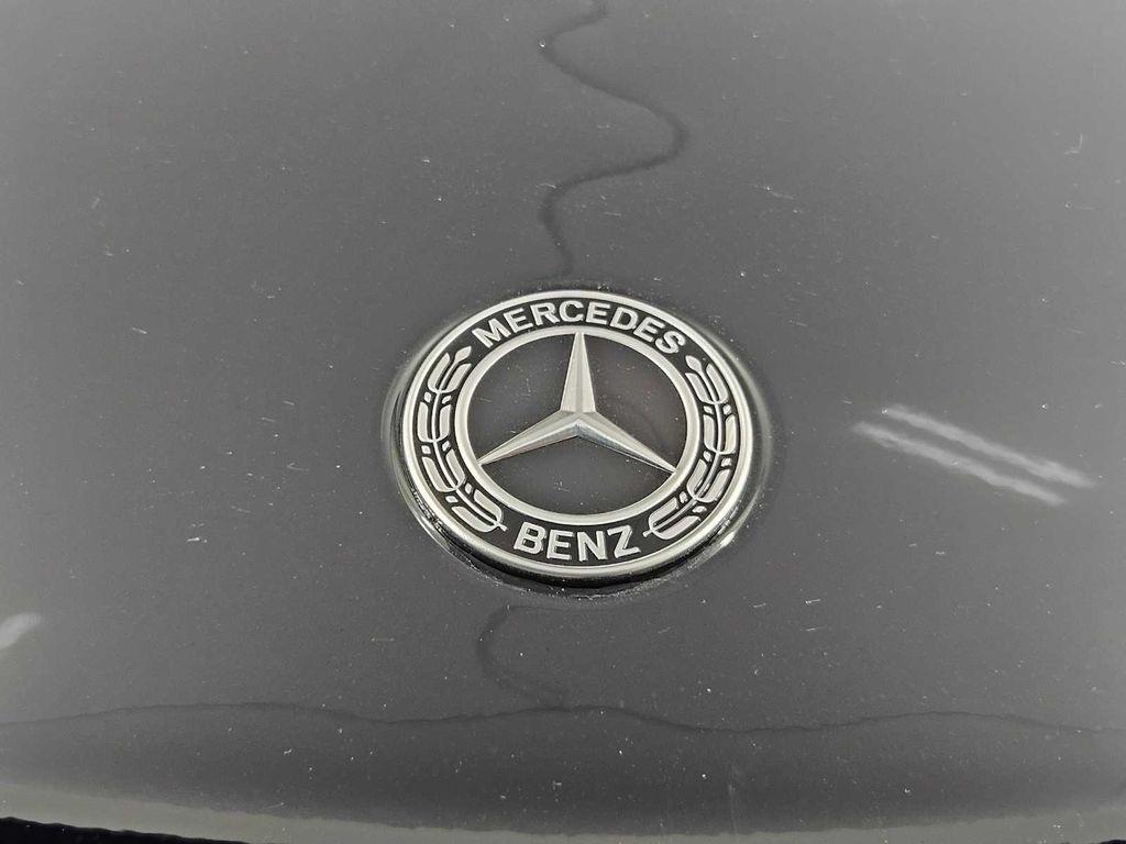 new 2025 Mercedes-Benz GLC 350e car, priced at $70,185
