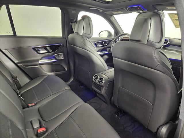 new 2025 Mercedes-Benz GLC 300 car, priced at $59,680
