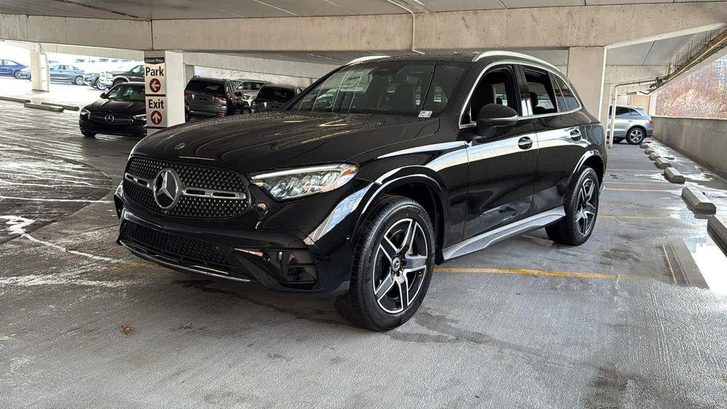 new 2026 Mercedes-Benz GLC 300 car, priced at $58,450