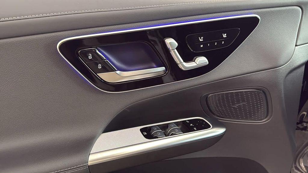 new 2026 Mercedes-Benz GLC 300 car, priced at $58,450