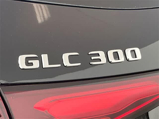 new 2024 Mercedes-Benz GLC 300 car, priced at $57,285